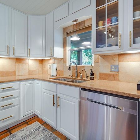Lovely Lubbock Home With Furnished Deck And Grill Экстерьер фото